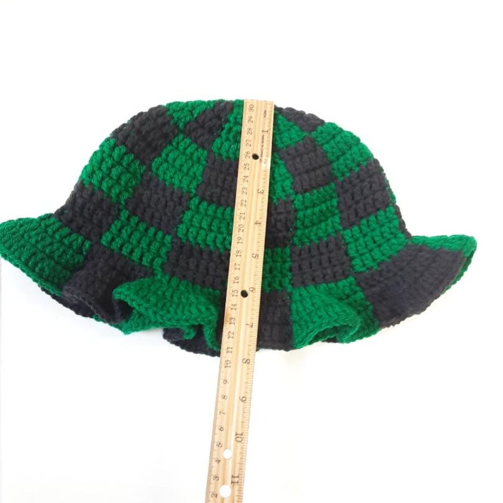 Handmade Checkered Crochet Bucket Hat new - Picture 5 of 5